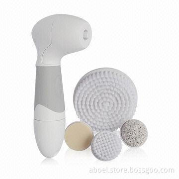 Silicone facial brush for skin care